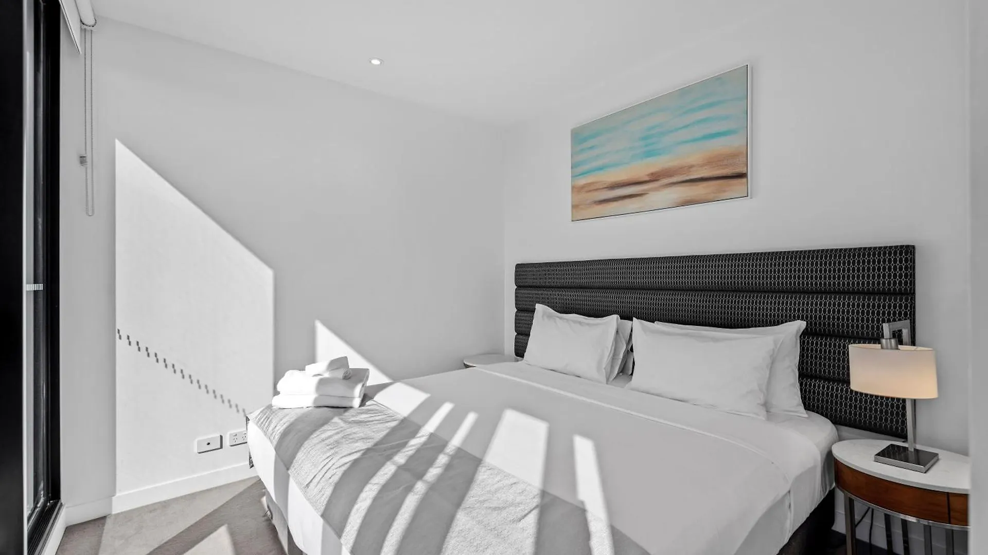 Mountain View Apt With Infinity Pool, Gym And Car Park Brisbane 0*,  Australia