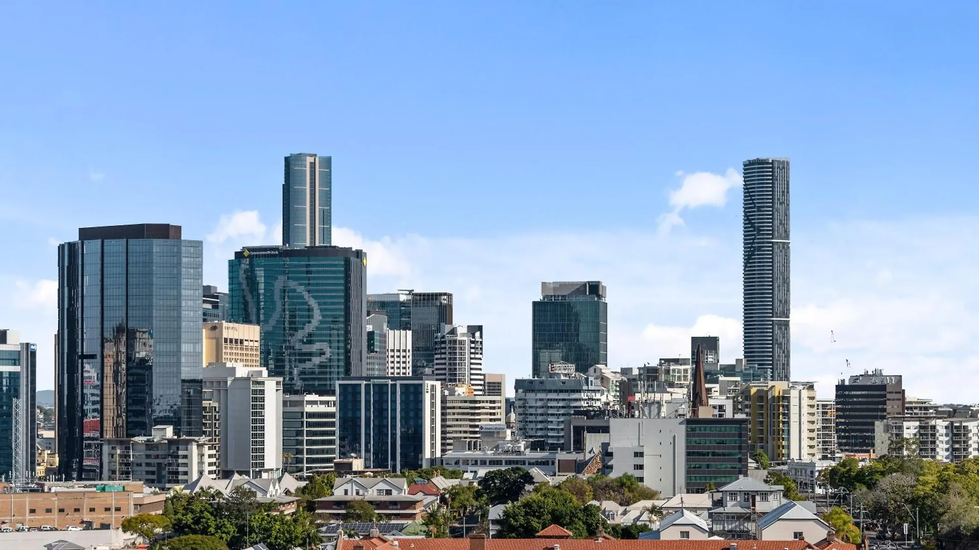 Mountain View Apt With Infinity Pool, Gym And Car Park Brisbane Apartment
